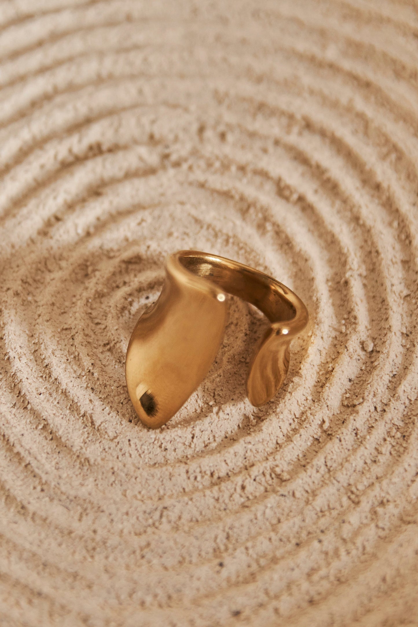 Anillo dorada
