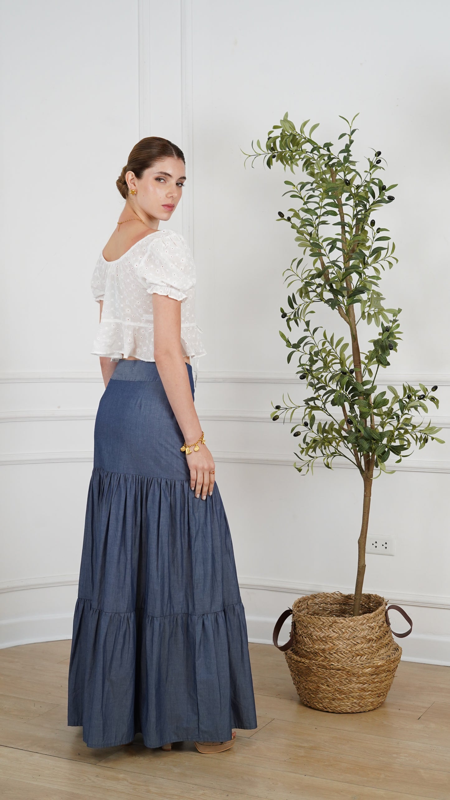 Falda Kendra