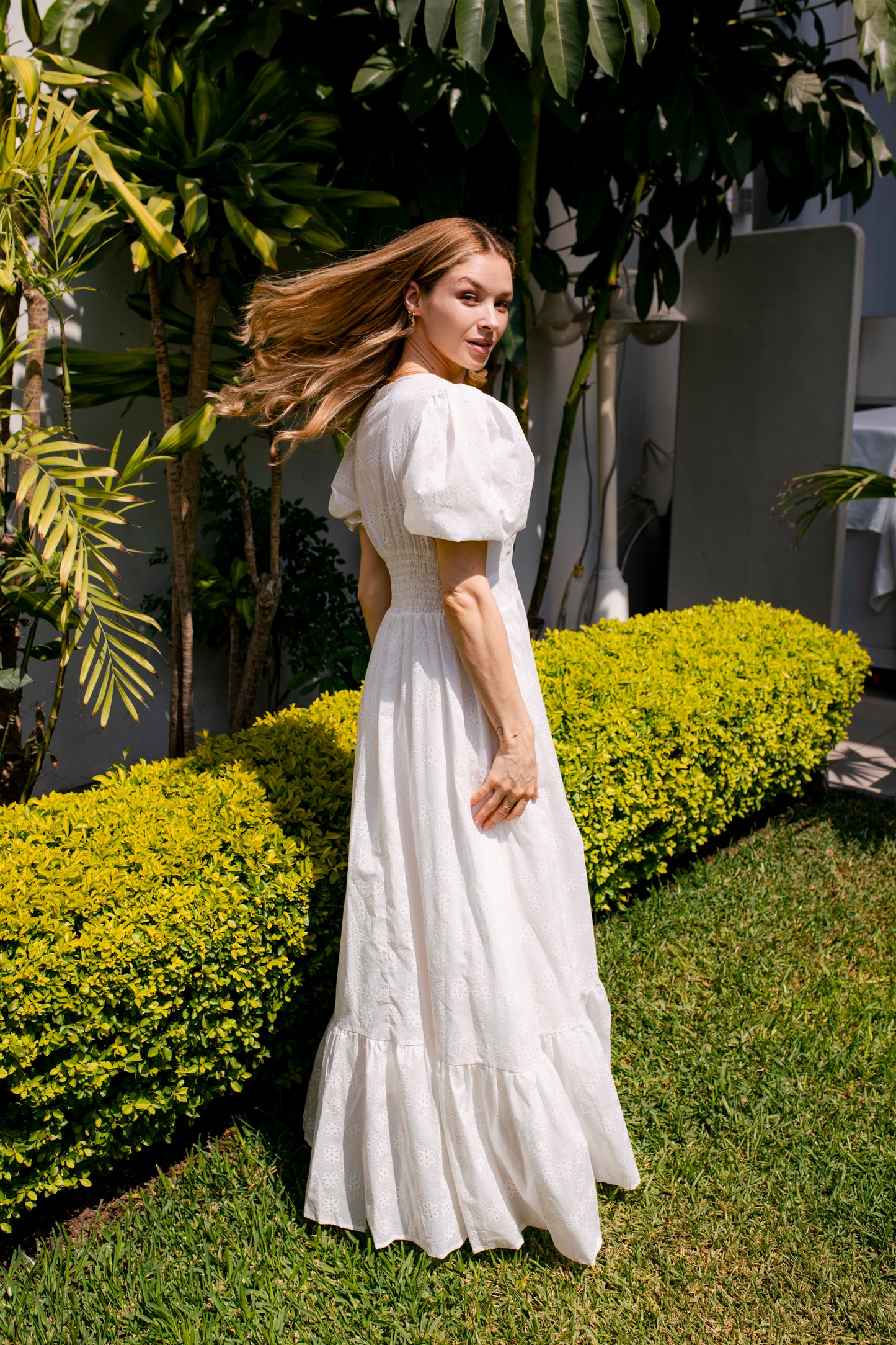 Vestido Mara Broderie Blanco